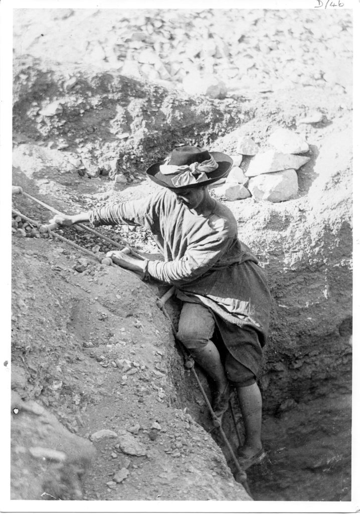 Hilda Petrie descending into a tomb, possibly Dendera 1897-8. Image courtesy of the Egypt Exploration Society, all rights reserved. More Hilda fabulousness available on their Flickr Petrie photoset!